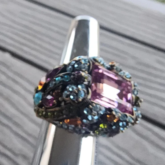 Beautiful colorful ring - Picture 5 of 9